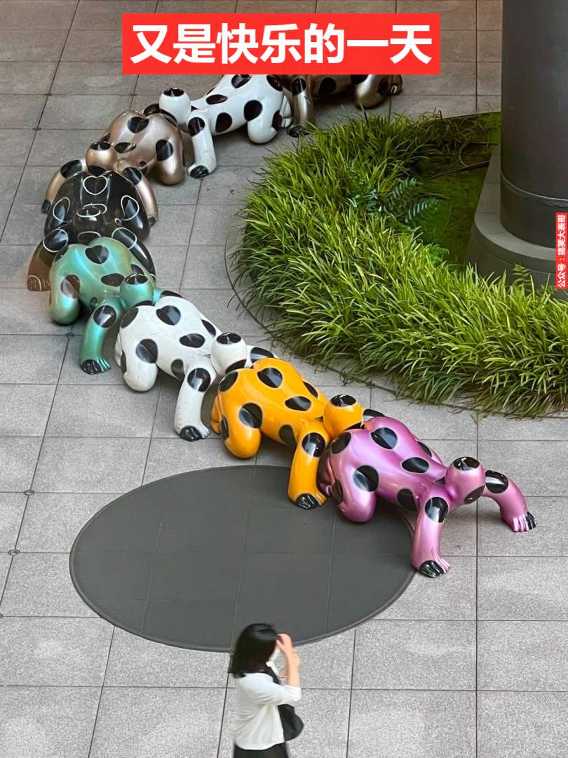 听说风油精可以去皮包上面的污垢